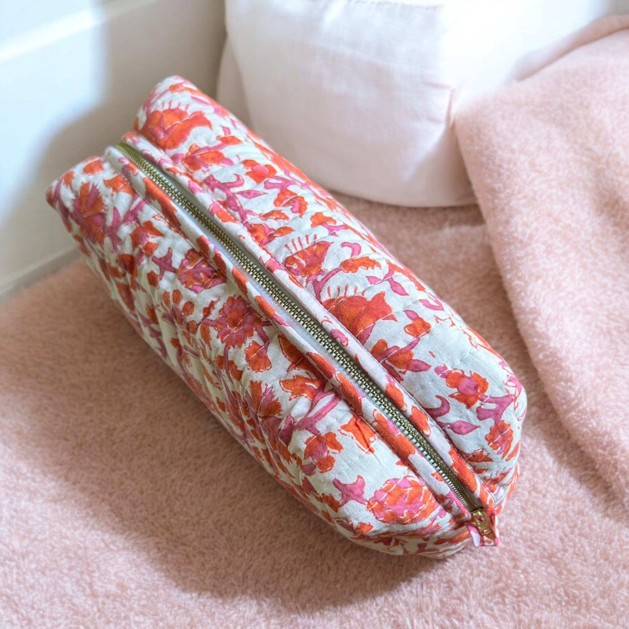 Bougainville Large Quilted Organiser